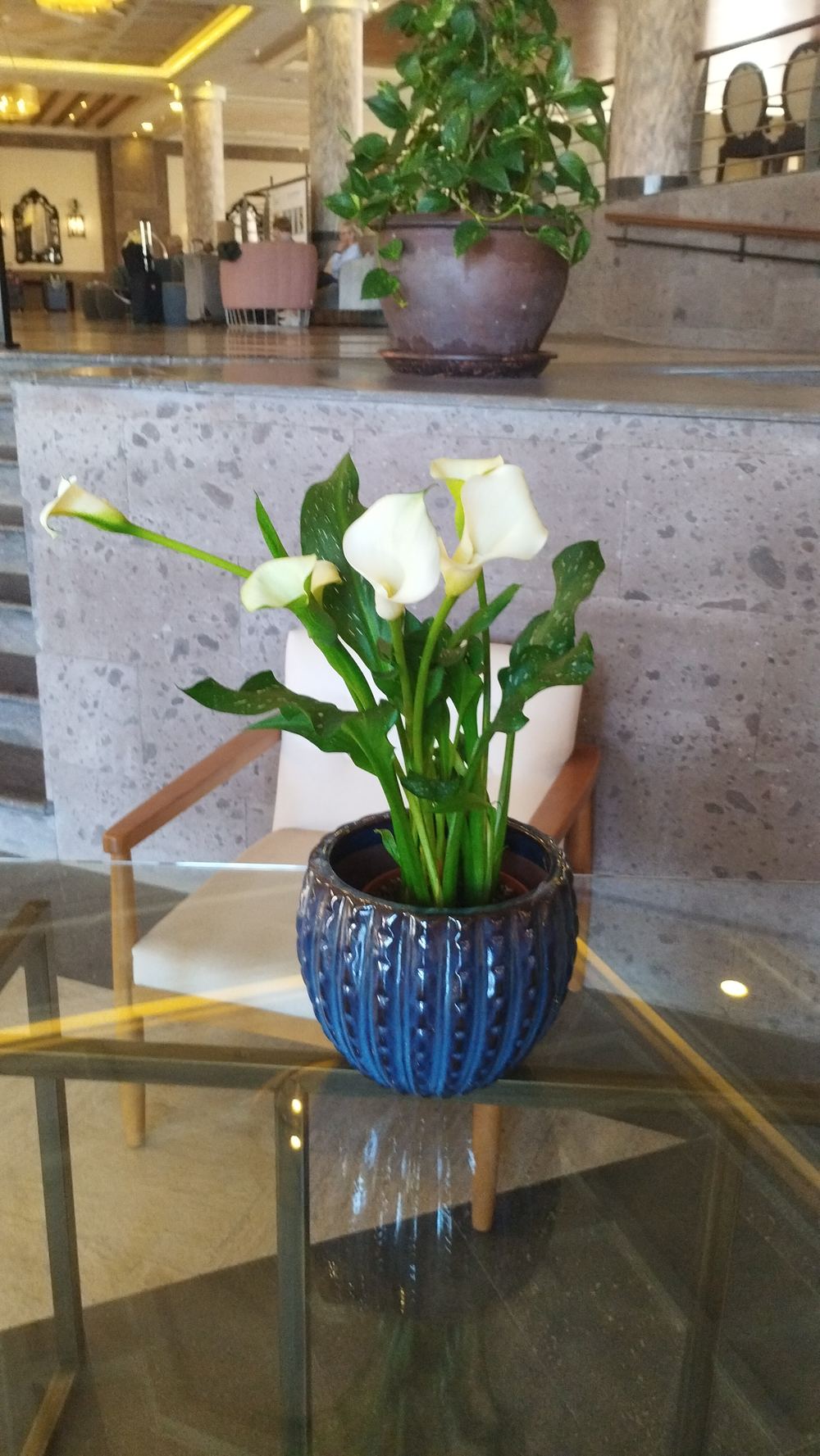 Decoración floral en hotel